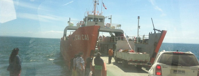Transbordador Cai Cai is one of สถานที่ที่ Leila ถูกใจ.