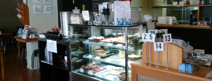 Dragonfly Cafe is one of Lismore Small Business.