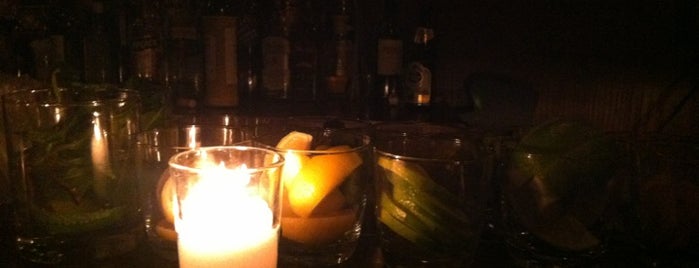 Clover Club is one of Brooklyn Restaurants with Fireplaces.