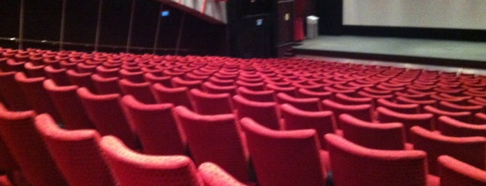 Tel Aviv Cinematheque is one of Emilさんのお気に入りスポット.