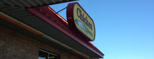 Chicken Express is one of Lugares favoritos de Savannah.