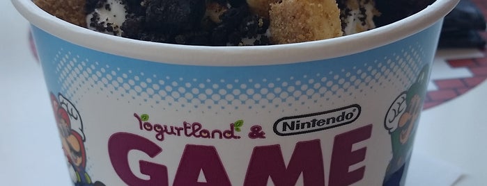 Yogurtland is one of Mmm... dessert spots.