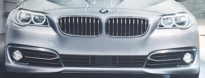 MAG BMW is one of Locais curtidos por Bill.