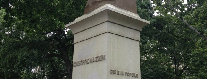 Statue of Giuseppe Mazzini is one of Central Park🗽.