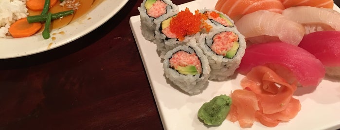 Yoyogi Sushi is one of <3.