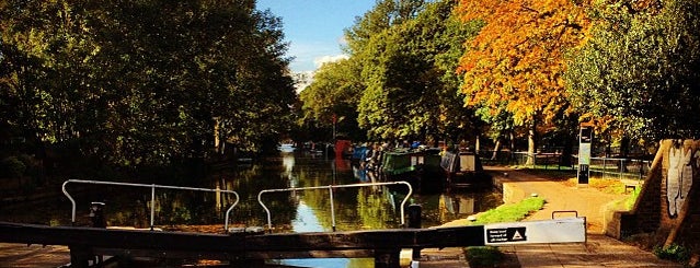 Old Ford Lock (Regent's Canal) is one of LONDON.