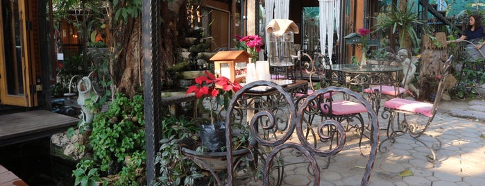 The Café by Markhouse is one of Chiang mai.