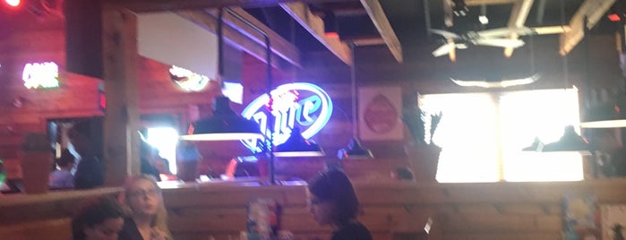 Texas Roadhouse is one of Lugares favoritos de Yahya.
