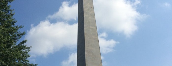 Bunker Hill Monument is one of Lugares favoritos de Al.