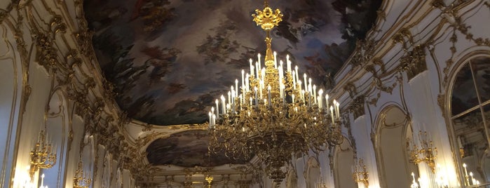 Palacio De Schönbrunn is one of Royal Vienna.