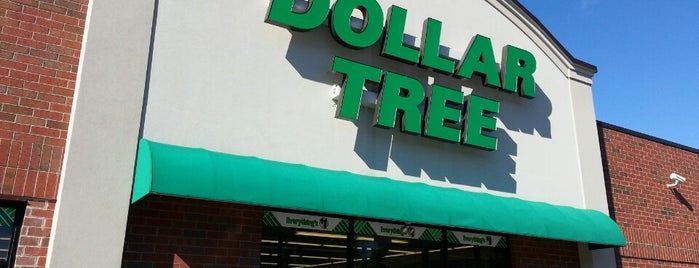 Dollar Tree is one of Shylohさんのお気に入りスポット.