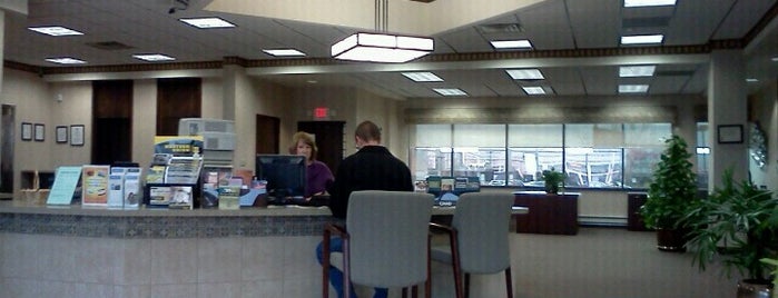 Tri City National Bank is one of my check in's.