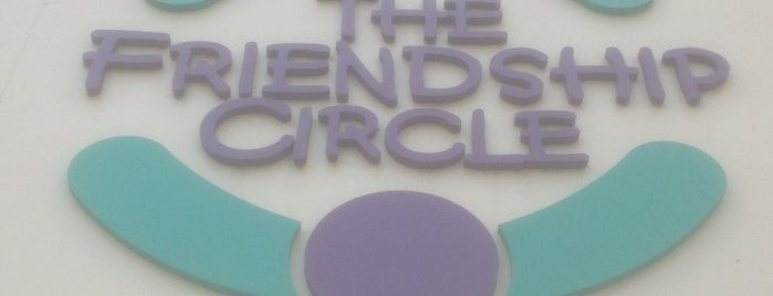 Friendship Circle is one of Locais curtidos por Jonathan.