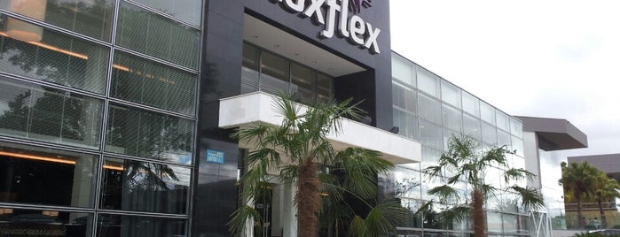 Maxflex Premium is one of สถานที่ที่ Sabrina ถูกใจ.