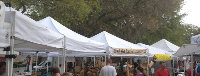 Dunedin Green Market is one of Lieux qui ont plu à Bradley.