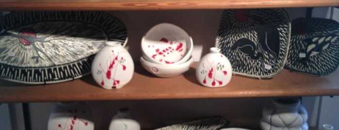 Mossy Creek Pottery is one of Orte, die Olivia gefallen.