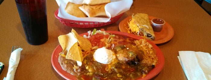 Little Anita's New Mexican Food is one of Lugares favoritos de katy.