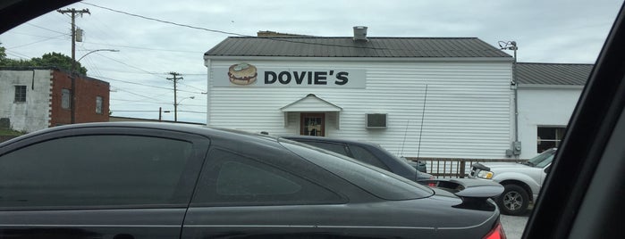 Dovies is one of Tempat yang Disimpan Jason.