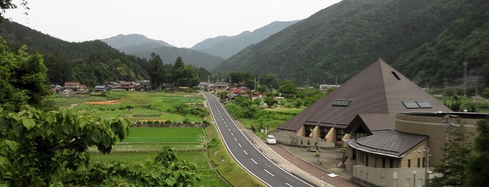 地震断層観察館 is one of Posti che sono piaciuti a ばぁのすけ39号.