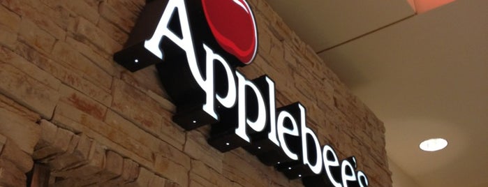 Applebee's is one of Lieux qui ont plu à sinadI.