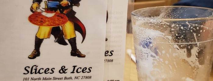 Blackbeards Slices and Ices is one of Emmaさんのお気に入りスポット.