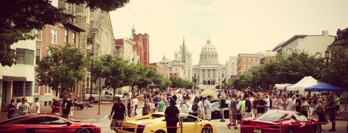 Supercars on State Street is one of Lugares favoritos de Eric.