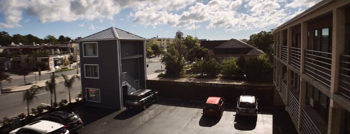 Crosswinds Motel is one of Rehoboth Beach.