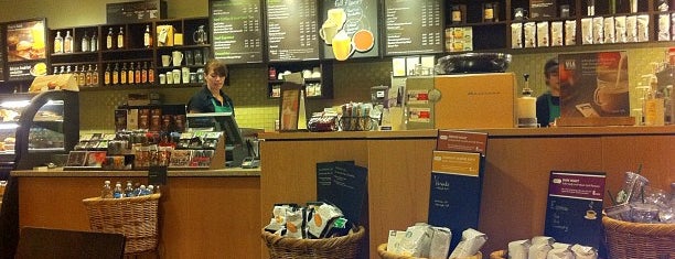 Starbucks is one of Fabio : понравившиеся места.