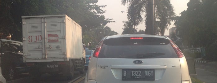 Jalan Metro Pondok Indah is one of On-my-way.