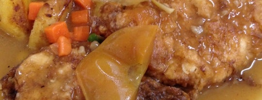 Yut Kee Restaurant 镒记茶餐室 is one of Dinner Dinner Chicken Winner.
