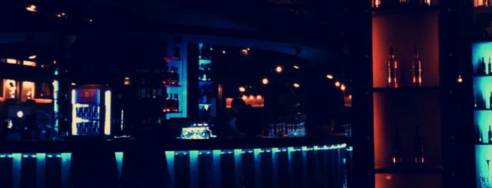 Laquila Lounge is one of Jeddah b4.