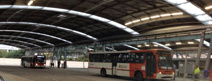 Terminal Pinheiros is one of Guilherme'nin Beğendiği Mekanlar.