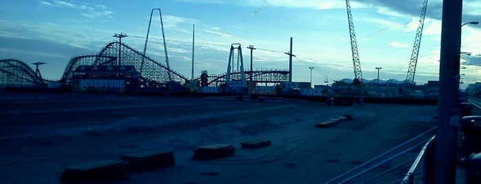 Adventure Pier is one of Jersey Shore (Cape May County).