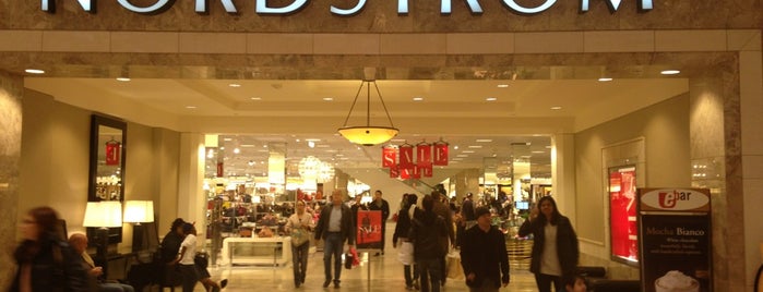 Nordstrom is one of Lovely : понравившиеся места.