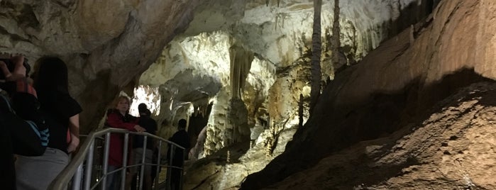 Rajkova pećina is one of Lugares favoritos de Ivan.