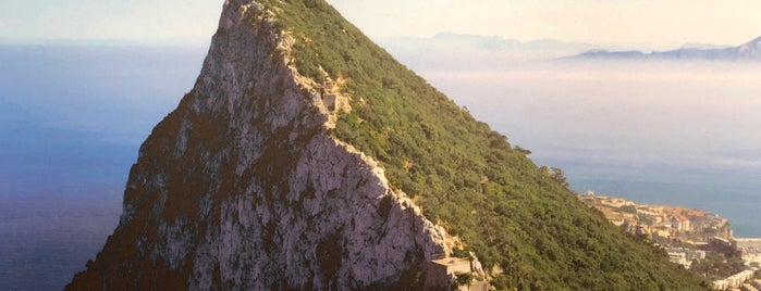 Gibraltar is one of Guía del turista.