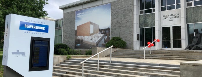 Beaverbrook Art Gallery is one of Lugares favoritos de J.