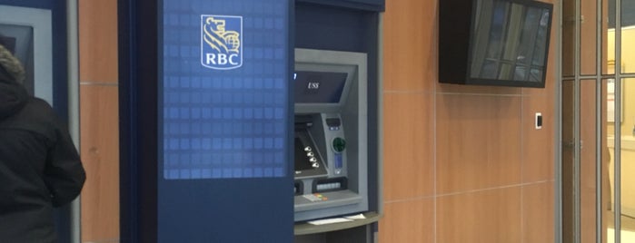 RBC Royal Bank is one of Lieux qui ont plu à Anna.