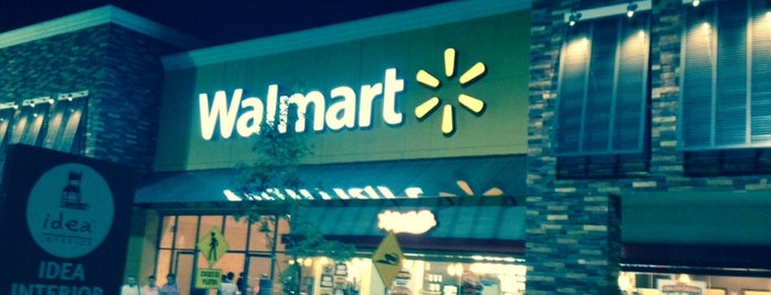 Walmart is one of Locais curtidos por David.