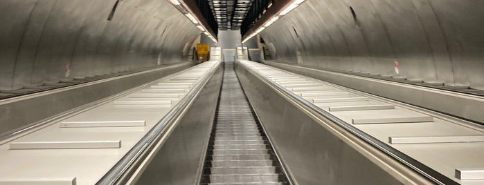 Metro Baldo degli Ubaldi (MA) is one of Muoversi a Roma.