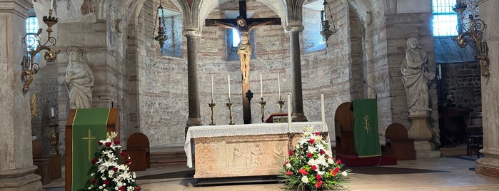 Chiesa di S. Fermo Maggiore is one of Верона.