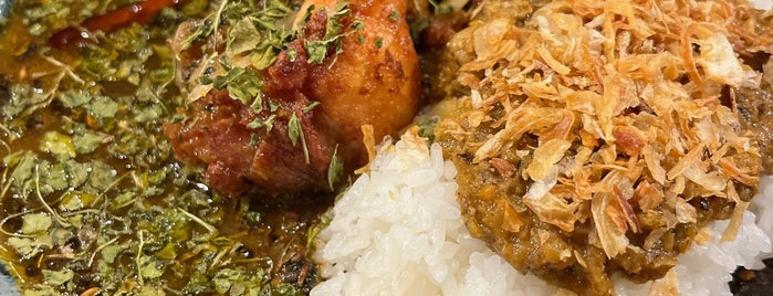 カレーノトリコ is one of My favorite curry.