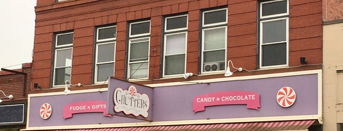 Chutters Candy Store is one of Leaf Peeping.