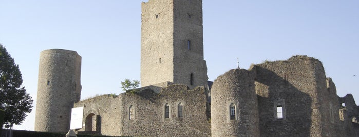 Chateau de Useldange is one of Châteaux au Luxembourg / Castles in Luxembourg.