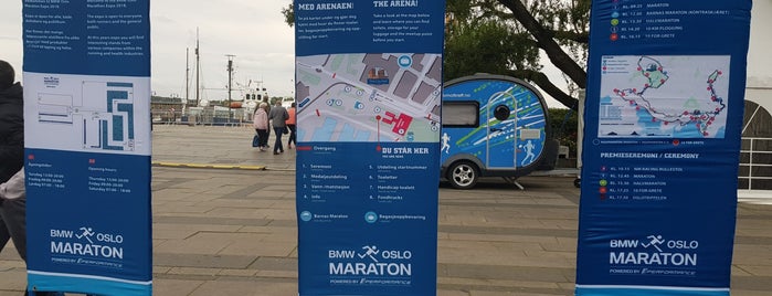 Oslo Maraton Stand is one of Oleg’s Liked Places.