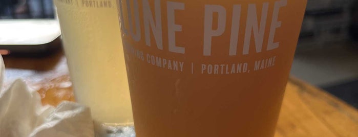 Lone Pine Brewing is one of Portland Breweries.