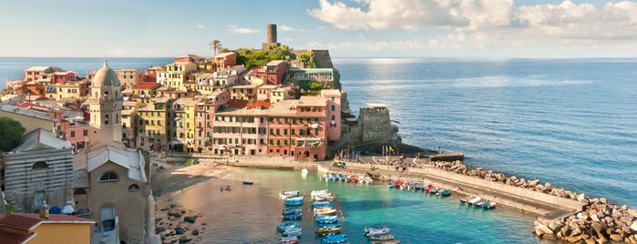 Parco Nazionale delle Cinque Terre is one of Go Ahead, Be A Tourist.