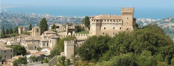 Gradara is one of Gioielli d'Italia.