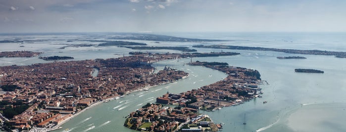 Venesia is one of UNESCO World Heritage Sites in Italy.