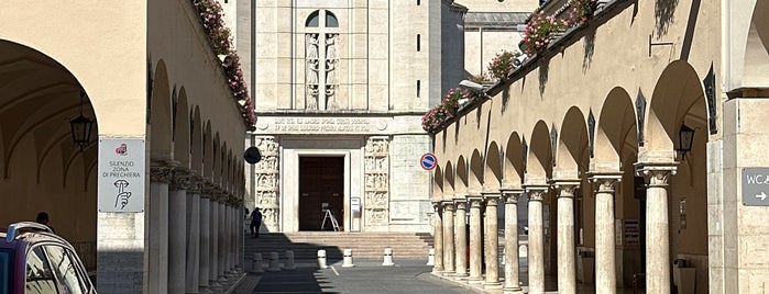 Basilica di Santa Rita da Cascia is one of Italy.